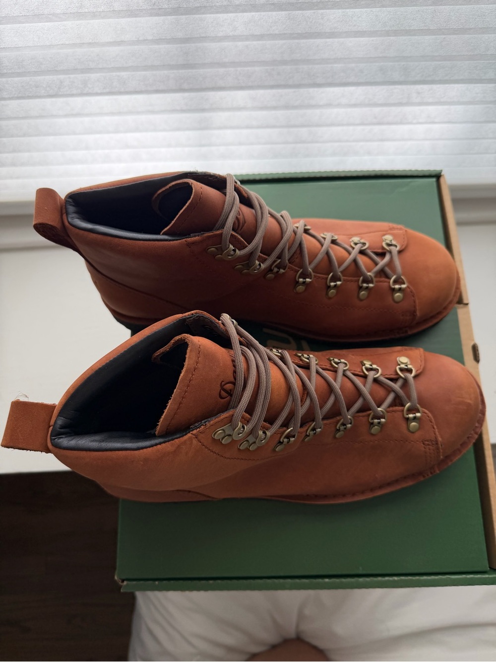 Danner Men's Rust Brown Leather Hiking Boots